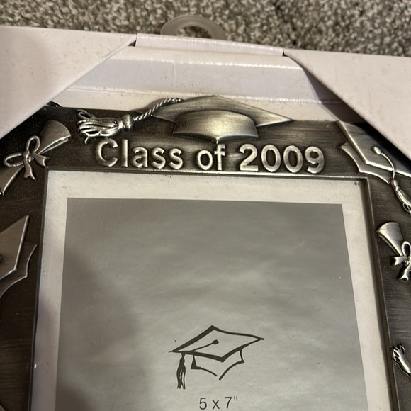 NWT Kohl’s Class of 2009 5 X 7 Picture Frame - Picture 2 of 3